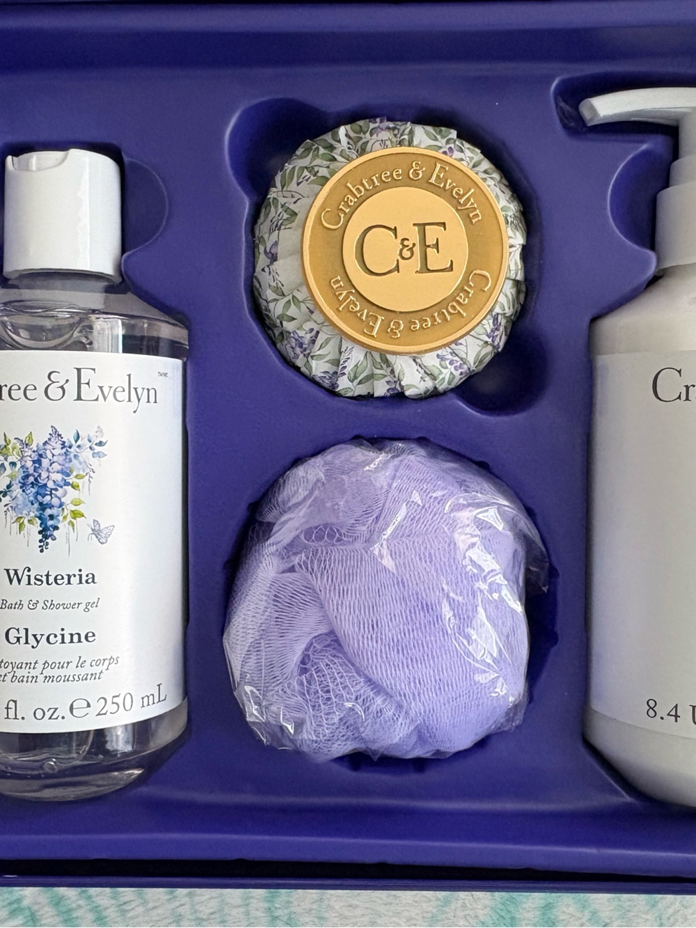 Crabtree & Evelyn Wisteria Glycine Bath & Body Gift Set - Lavender